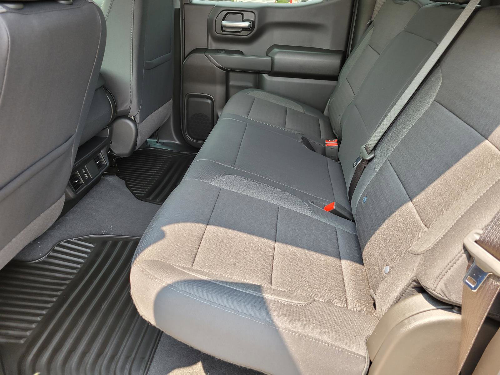 New 2026 Chevrolet Silverado 1500 Custom AWD/4WD image 8
