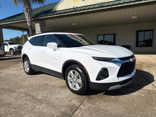Used 2022 Chevrolet Blazer LT FWD image 2