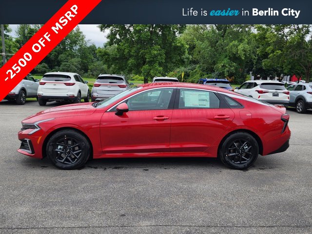 New 2025 Kia K5 LXS image 4