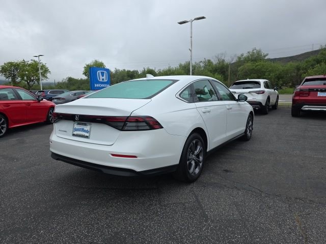 Certified 2023 Honda Accord EX image 9