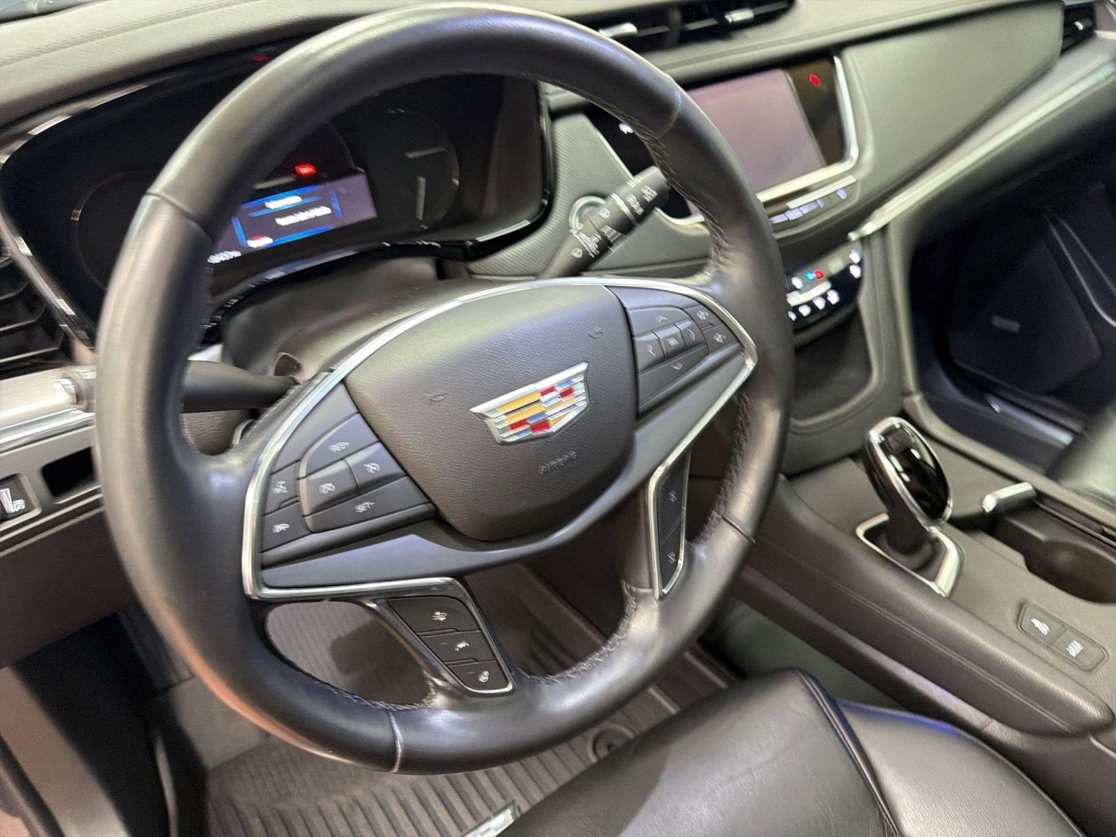 Used 2019 Cadillac XT5 Premium Luxury image 18