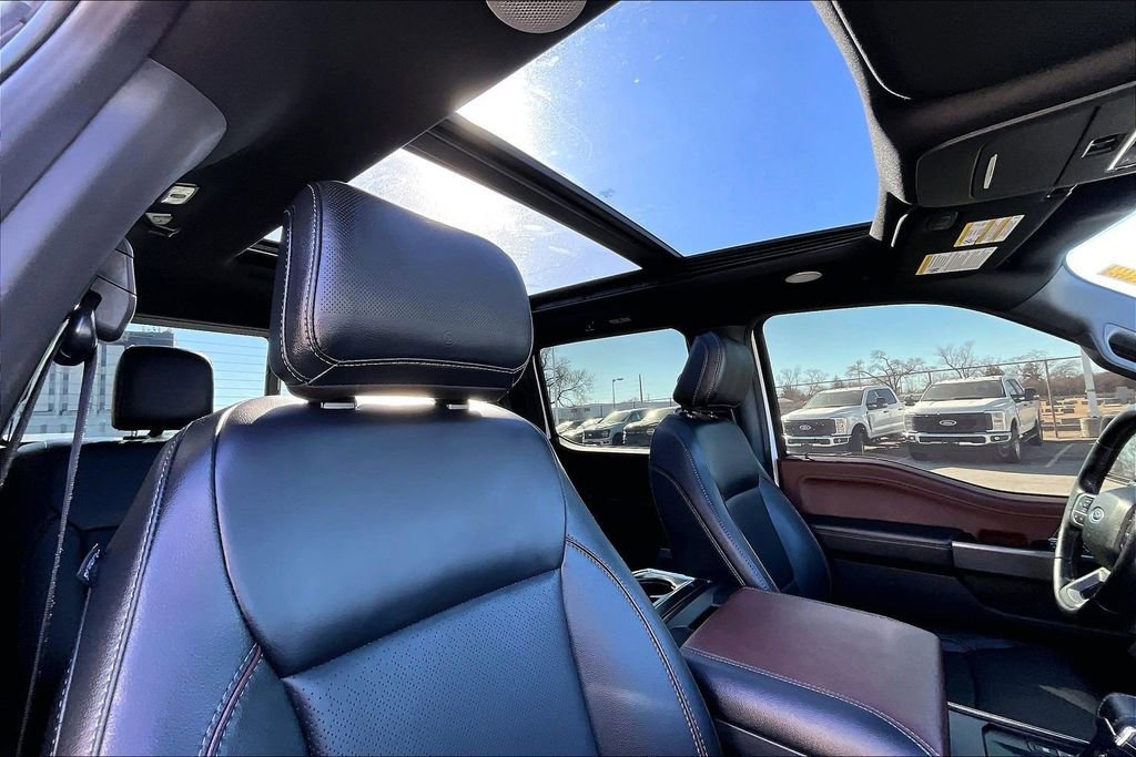 Certified 2023 Ford F150 Lariat w/ Equipment Group 502A High image 21