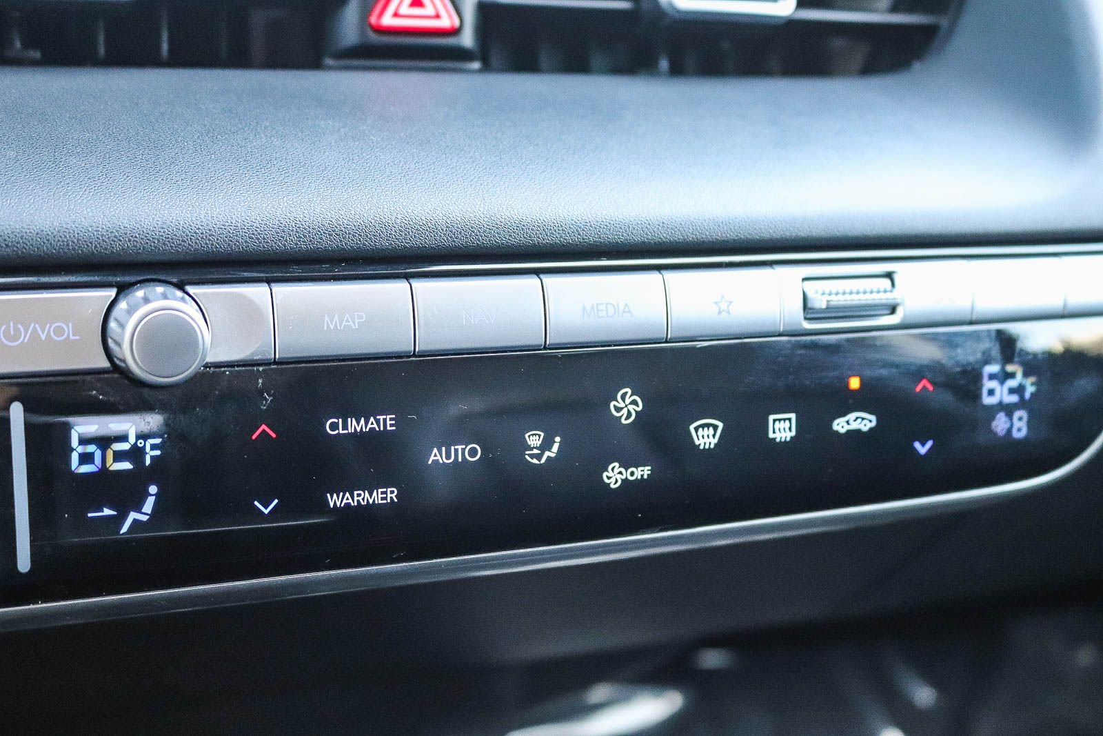 Used 2023 Hyundai Ioniq 5 Limited AWD/4WD image 24