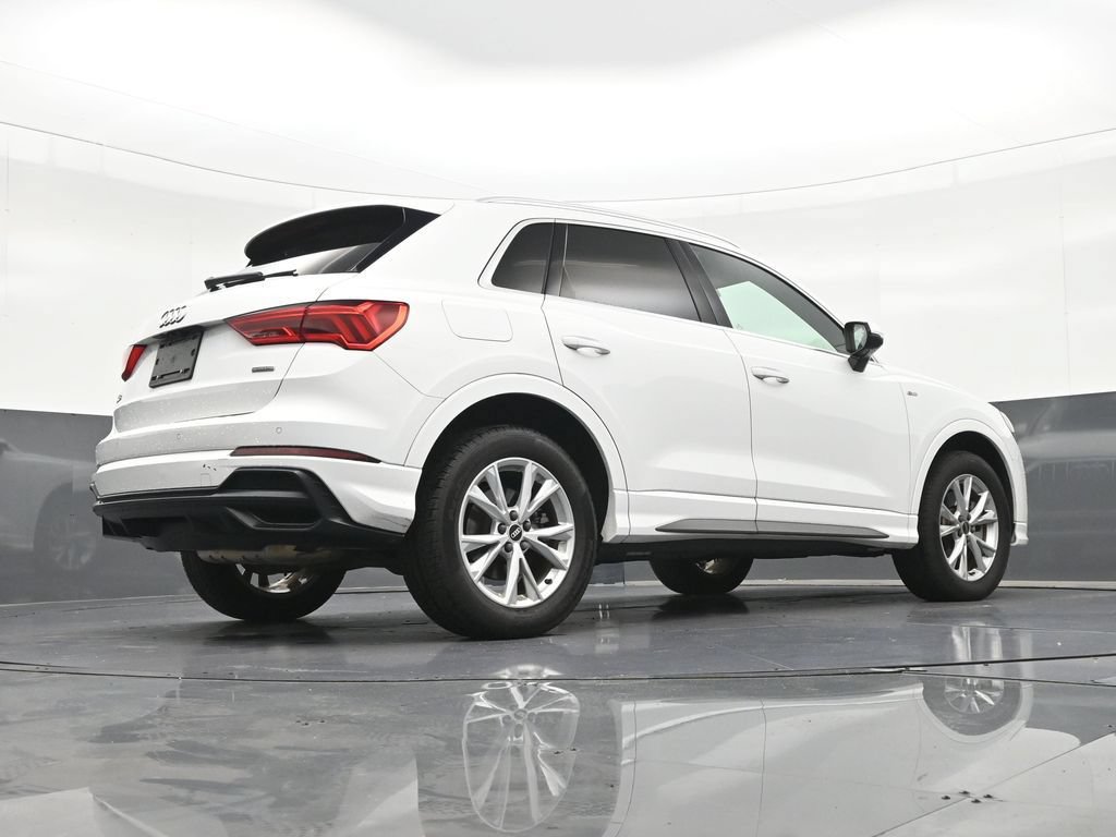 Used 2021 Audi Q3 2.0T Premium w/ Convenience Package AWD/4WD image 27