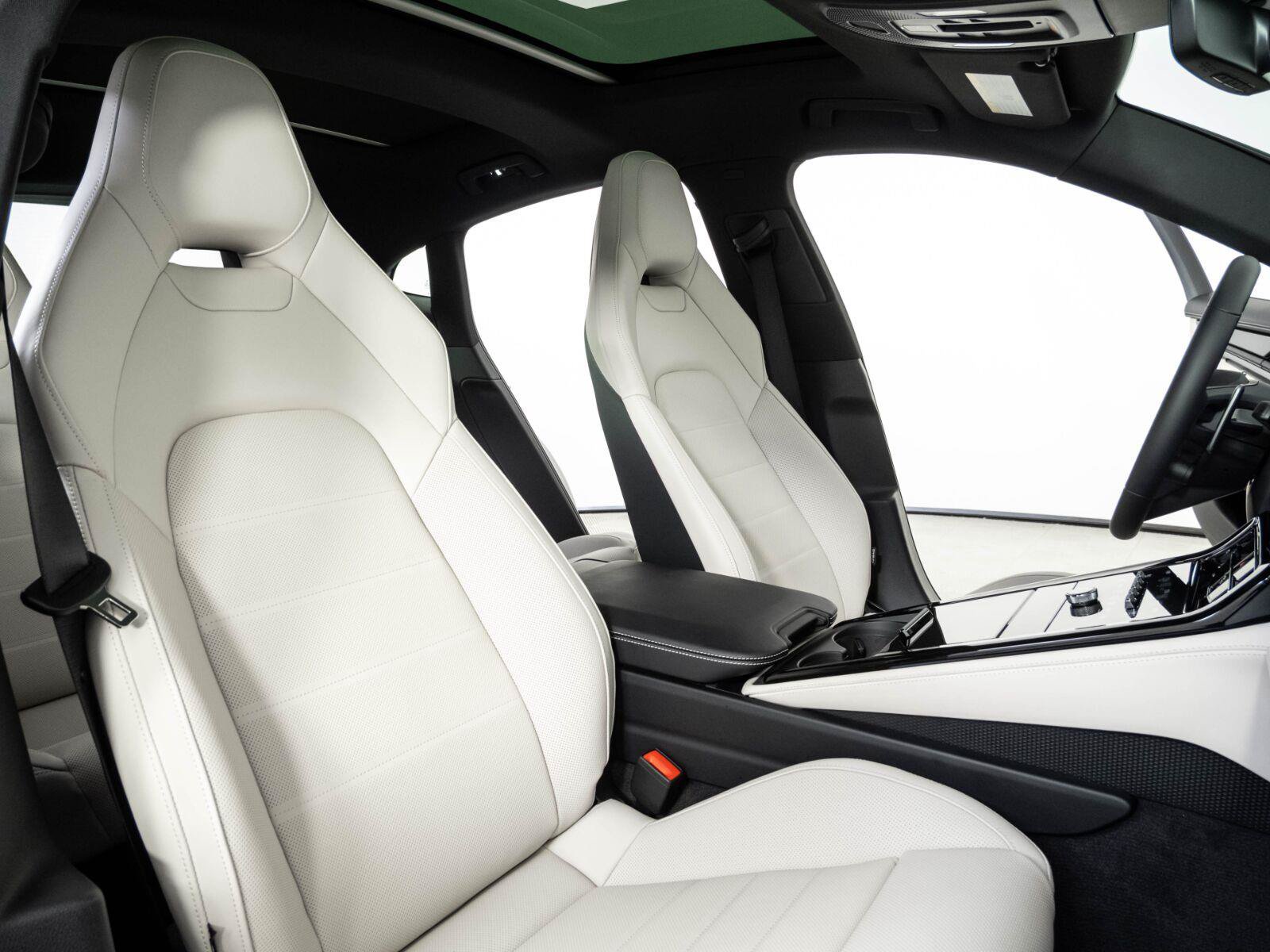 New 2026 Porsche Panamera 4 AWD/4WD image 24