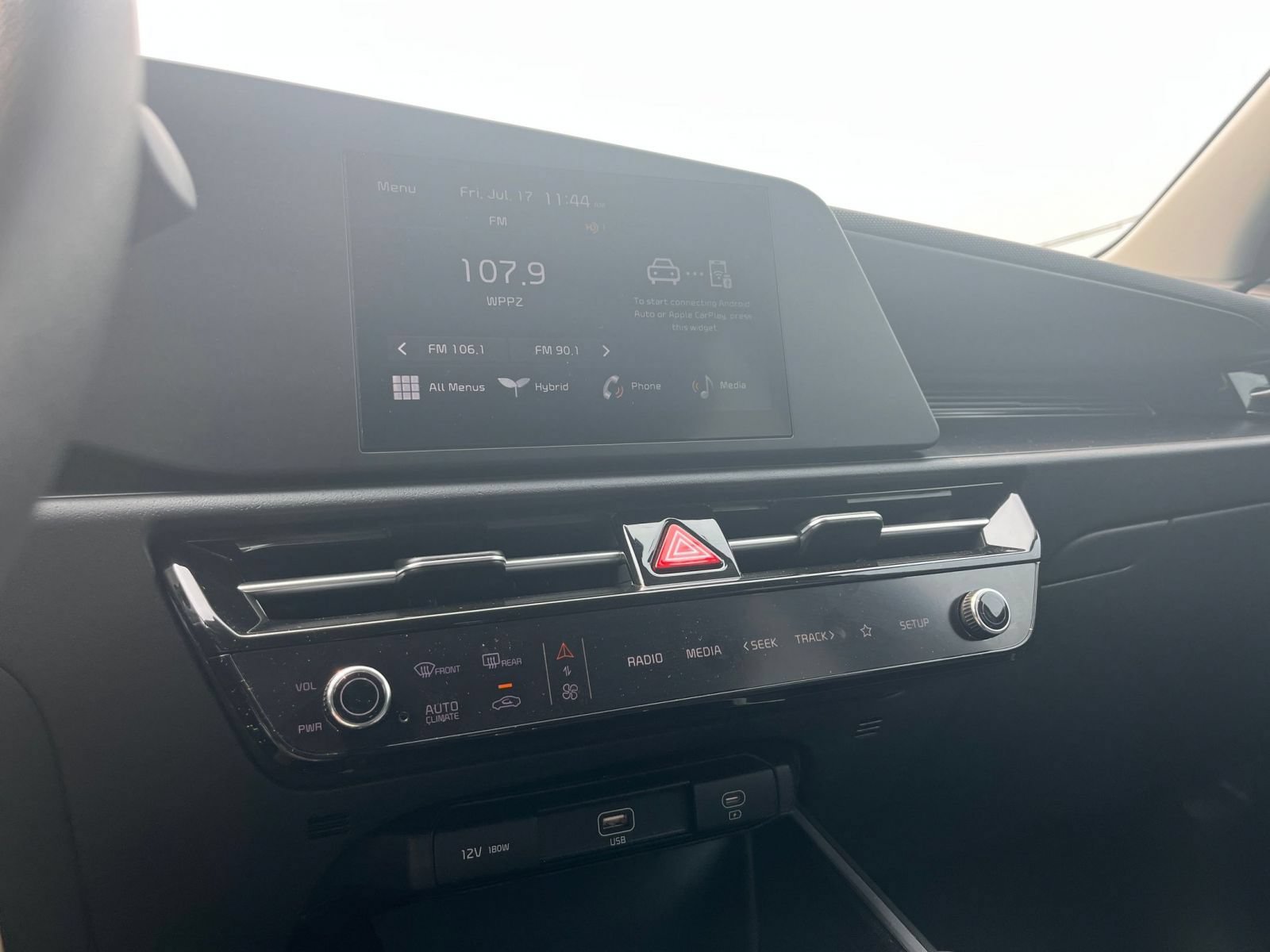 Used 2026 Kia Niro LX FWD image 20