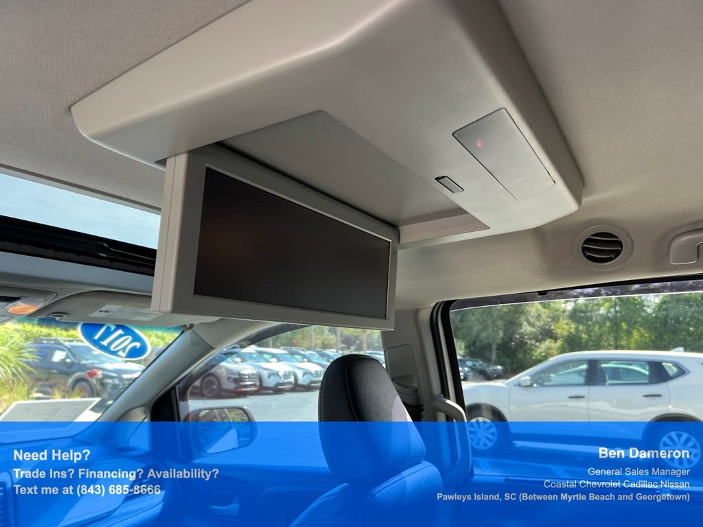 Used 2017 Toyota Sienna SE Premium FWD image 17