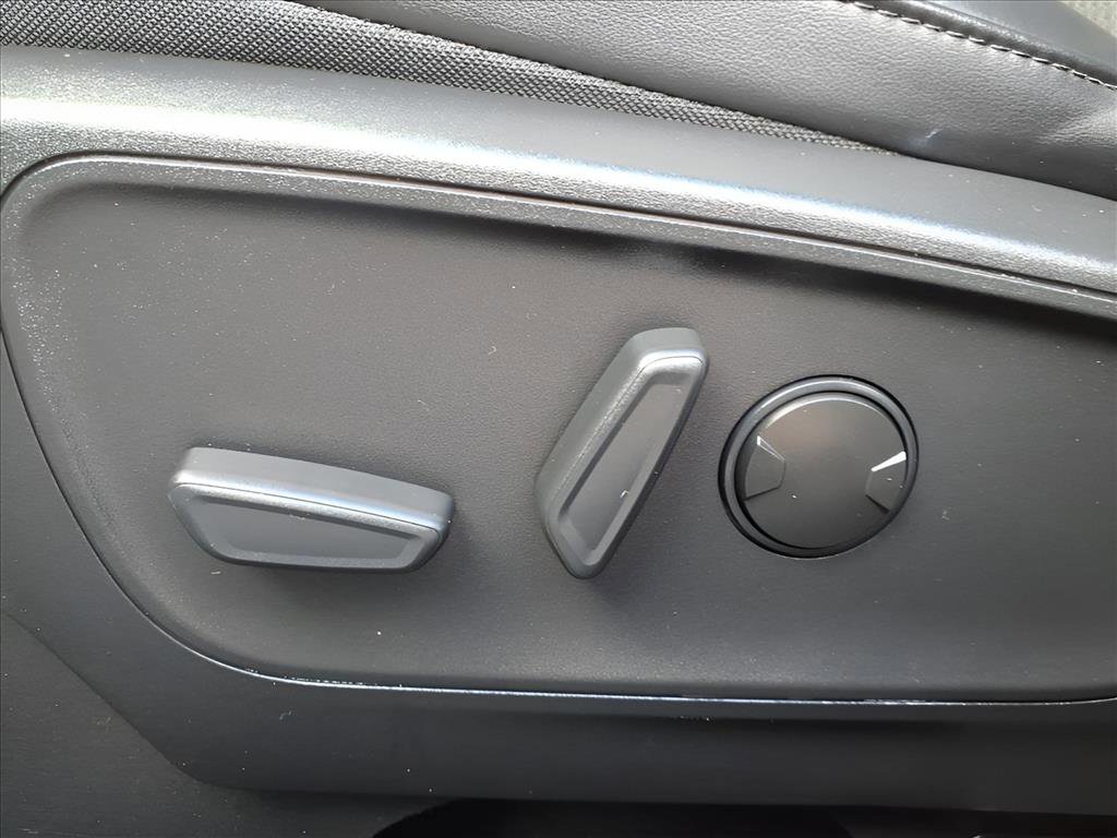 Used 2023 Ford Escape ST-Line Select w/ Tech Pack #2 image 21