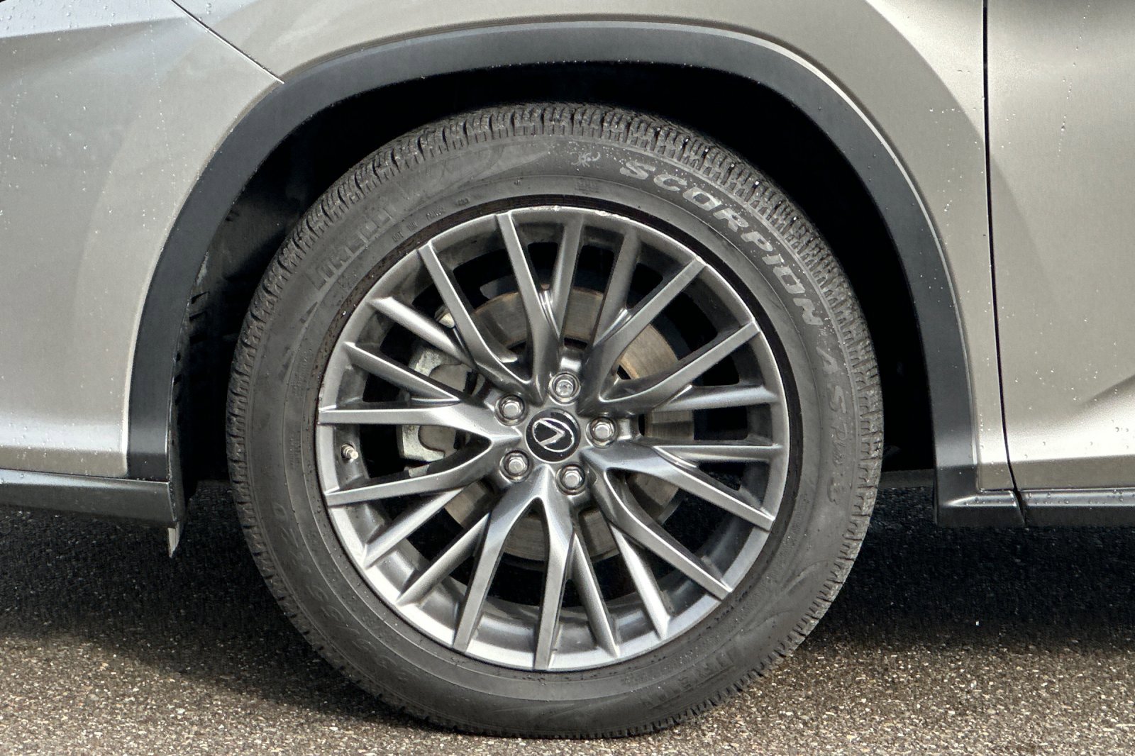 Used 2018 Lexus RX 450h F Sport image 26