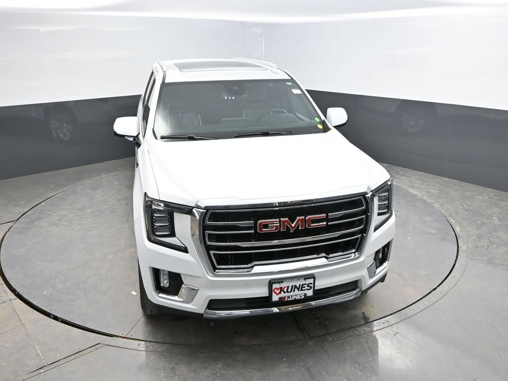 Used 2023 GMC Yukon XL SLT w/ SLT Luxury Package image 24