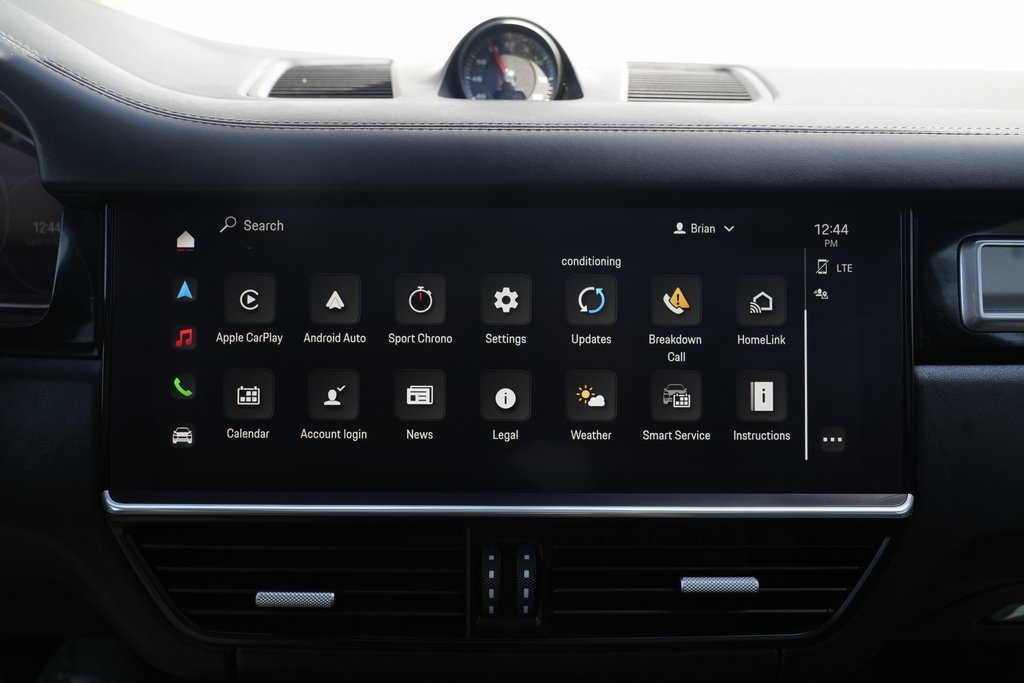 Used 2022 Porsche Cayenne Turbo image 64