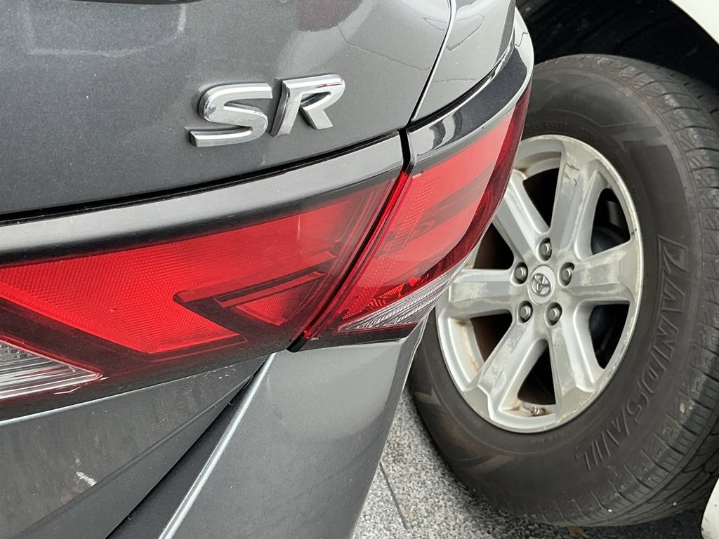 Used 2021 Nissan Sentra SR image 4