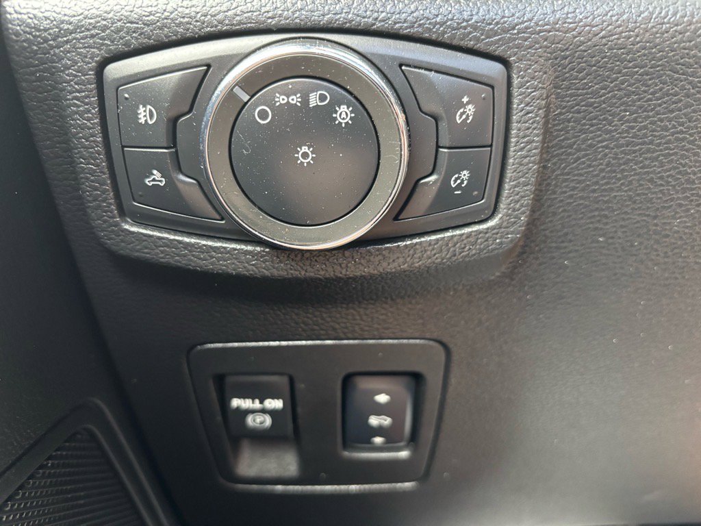 Used 2018 Ford F150 XLT w/ Equipment Group 302A Luxury image 28