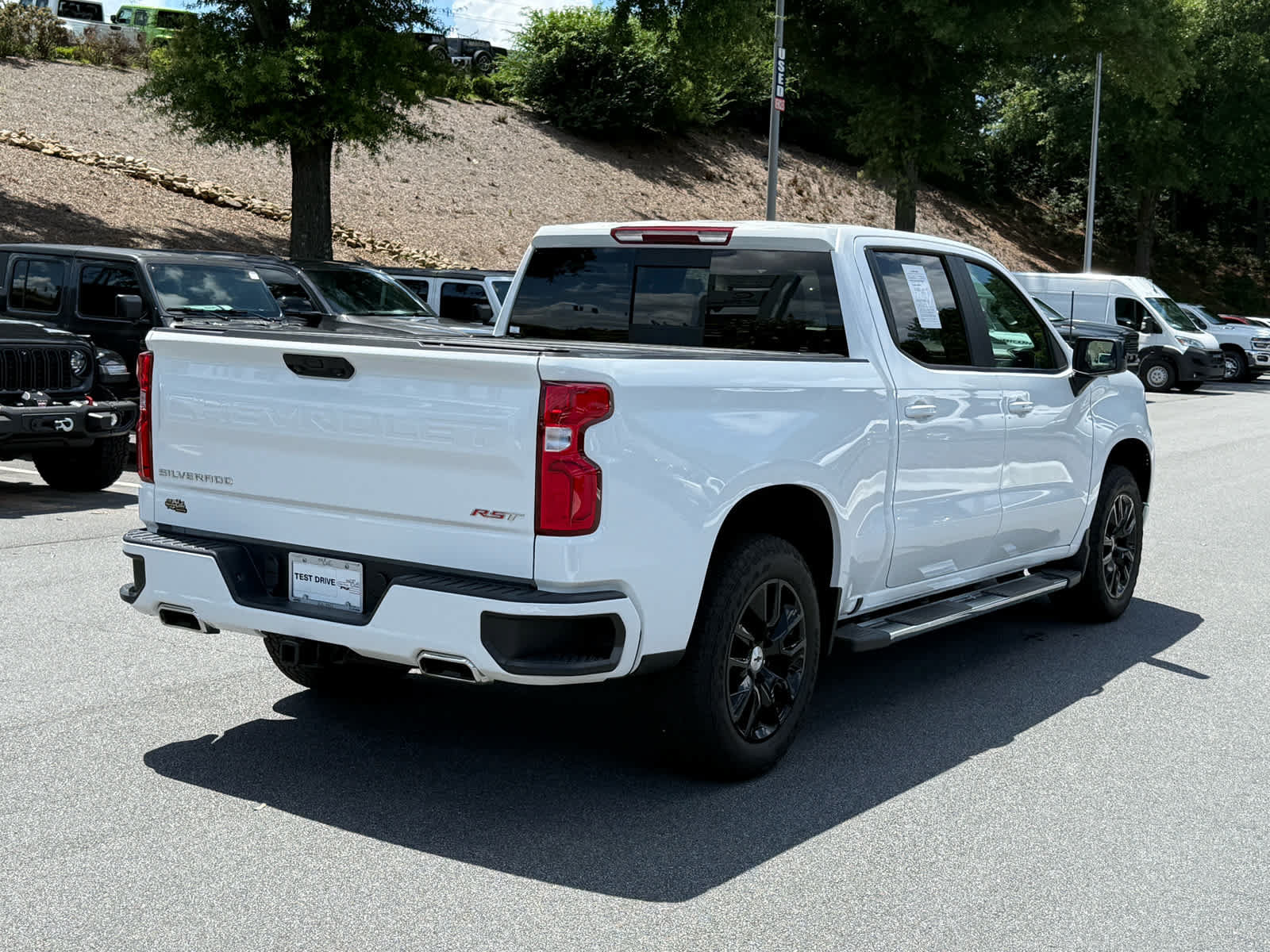 Used 2024 Chevrolet Silverado 1500 RST w/ Convenience Package II AWD/4WD image 5