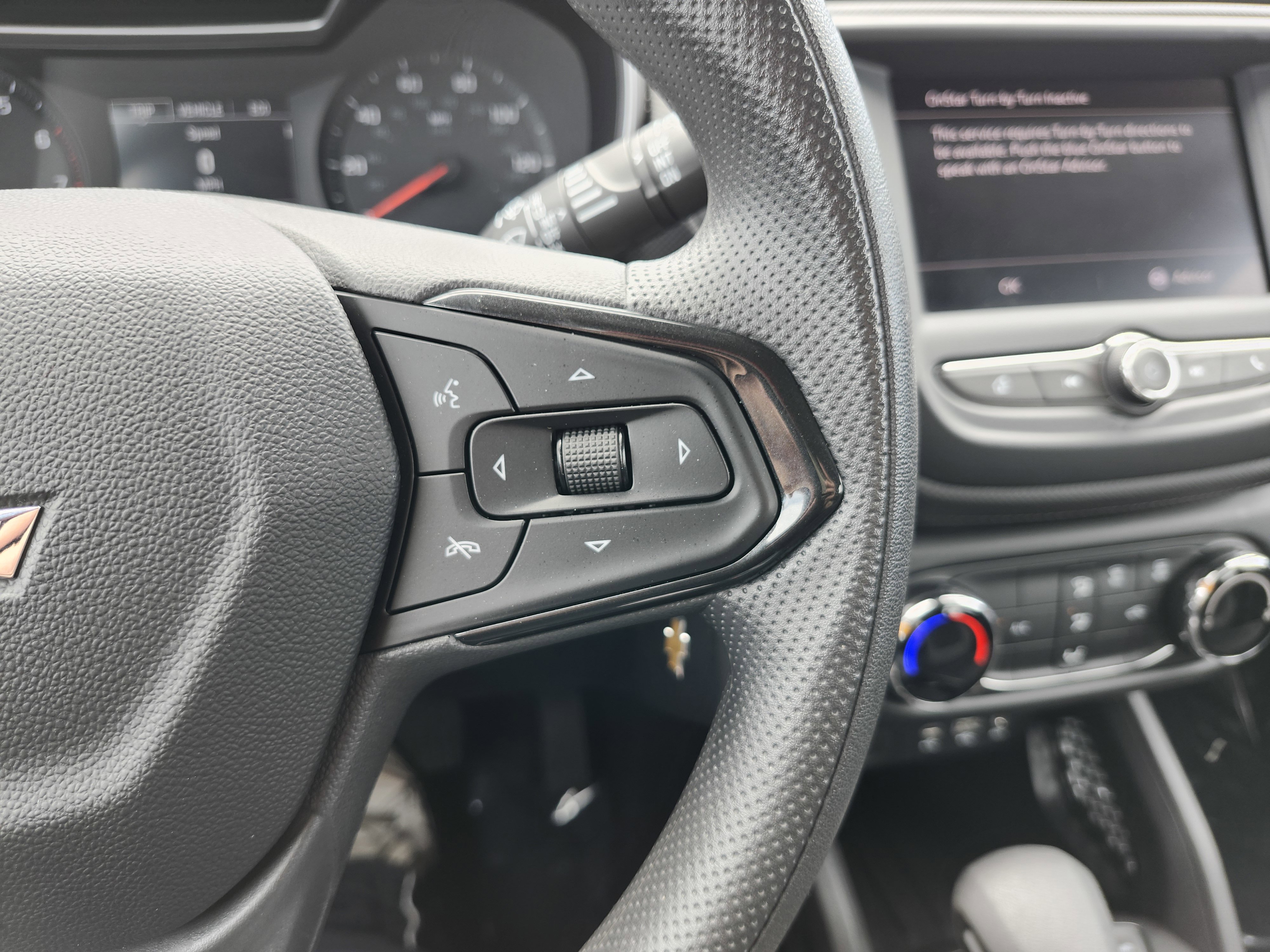 Used 2023 Chevrolet TrailBlazer LS AWD/4WD image 30