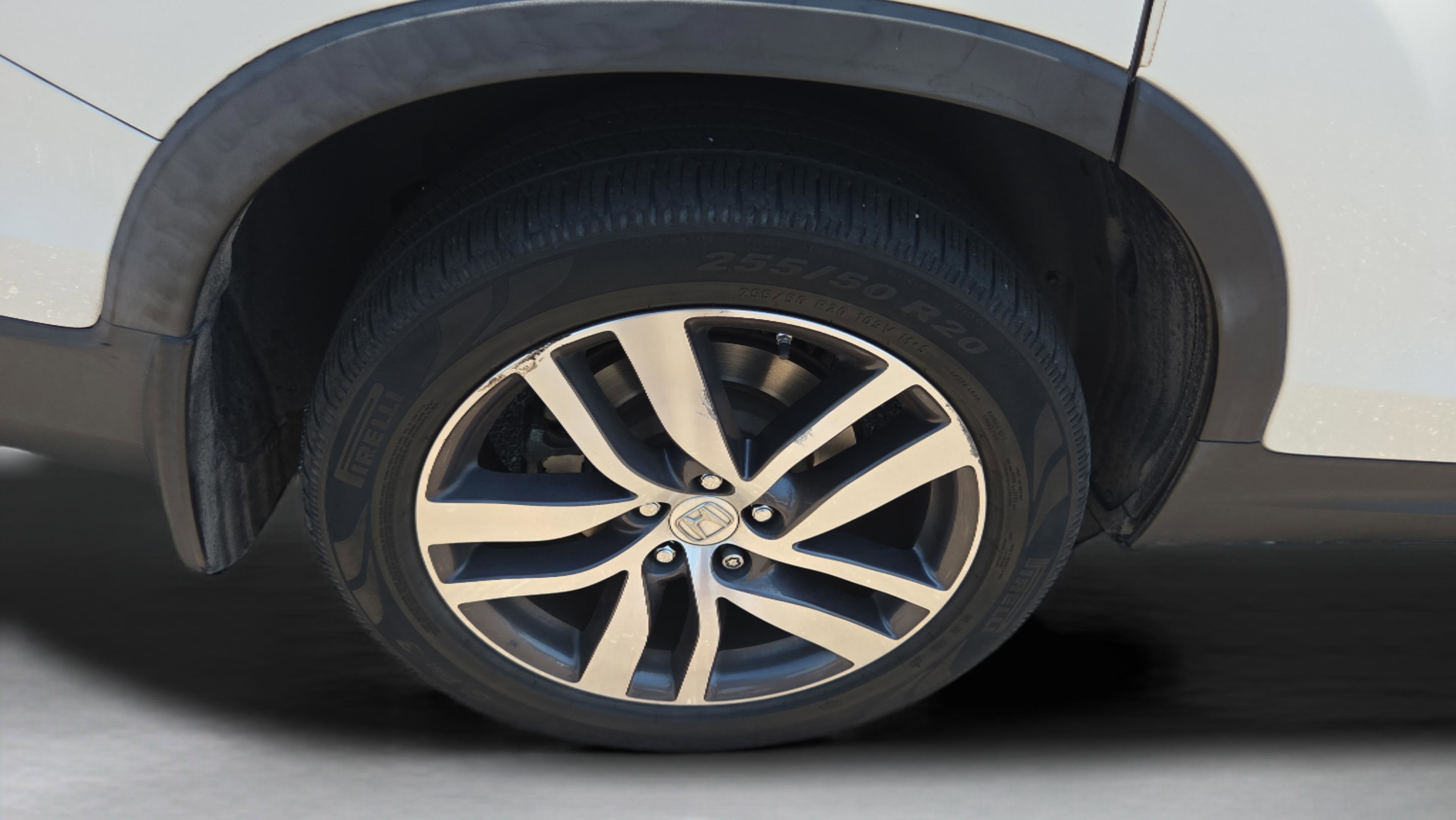 Certified 2018 Honda Pilot Elite image 34