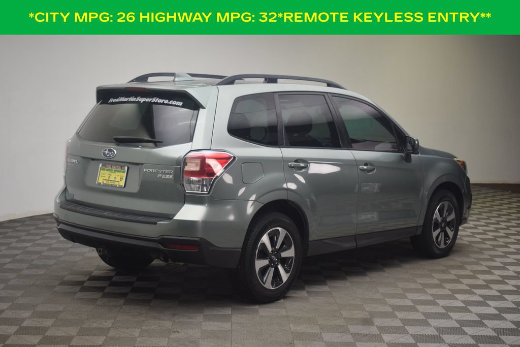 Used 2017 Subaru Forester 2.5i Premium AWD/4WD image 8