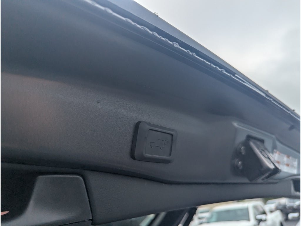 Used 2025 Toyota RAV4 XLE Premium w/ Weather Package FWD image 12
