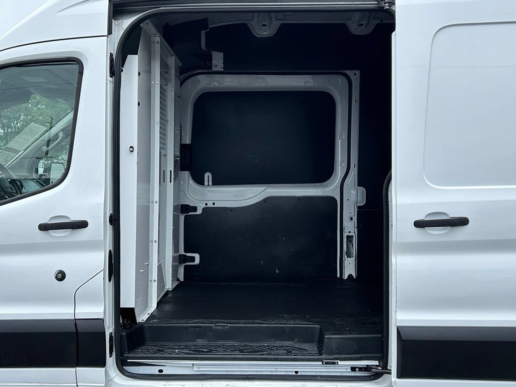 Used 2019 Ford Transit 350 148 High Roof Extended RWD image 18