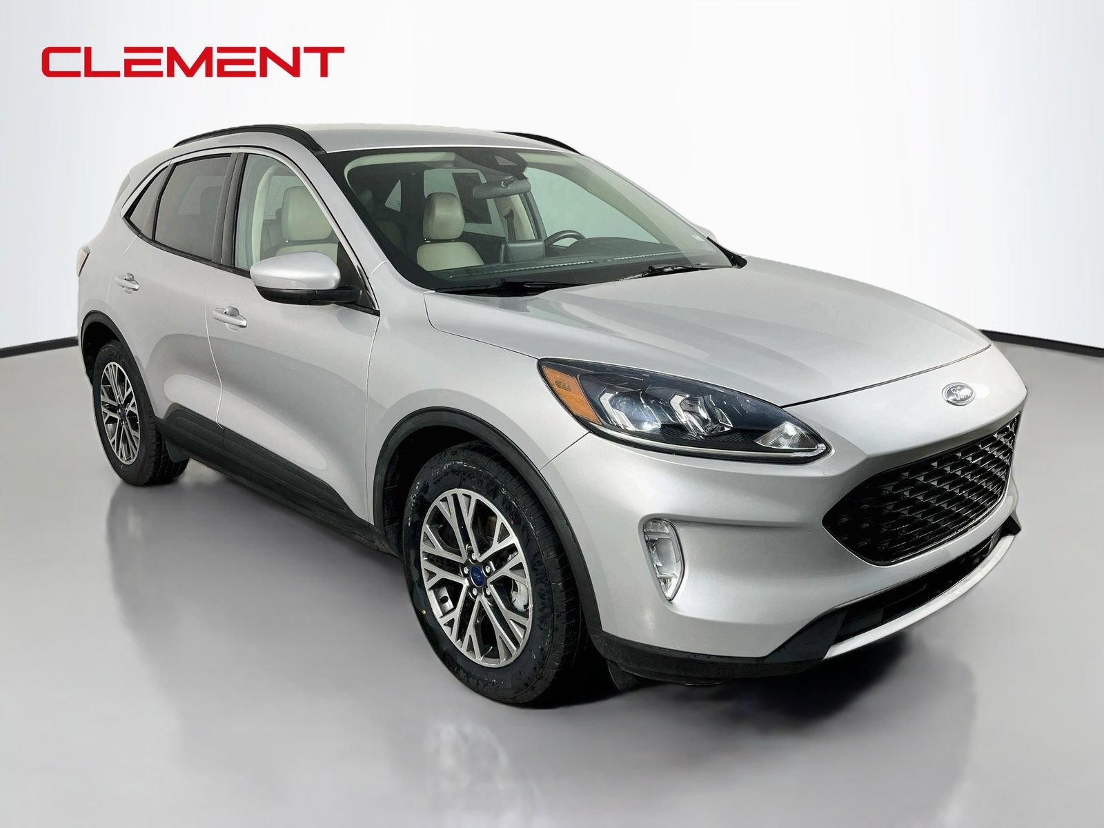 Used 2020 Ford Escape SEL FWD image 4