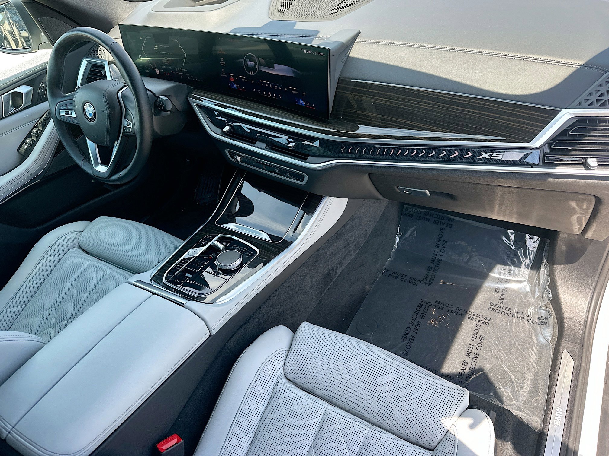 Used 2024 BMW X5 sDrive40i w/ Parking Assistance Package image 34