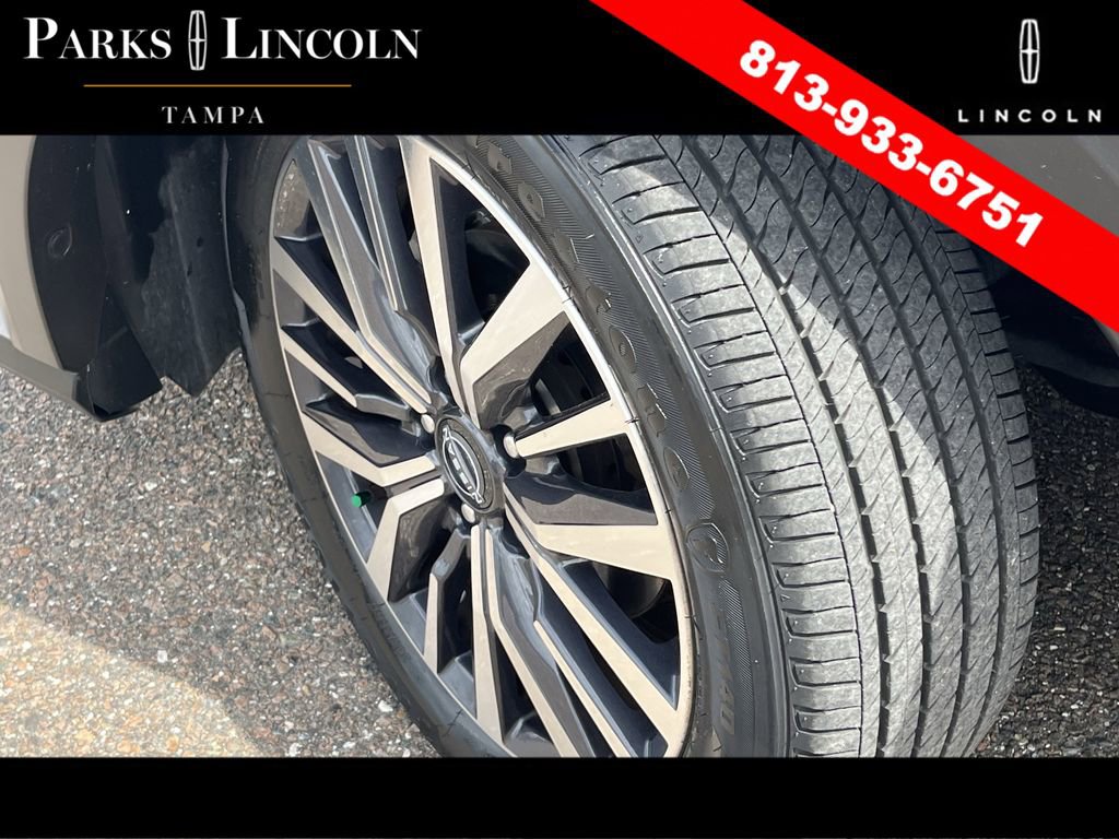 Used 2022 Nissan Kicks SV image 27
