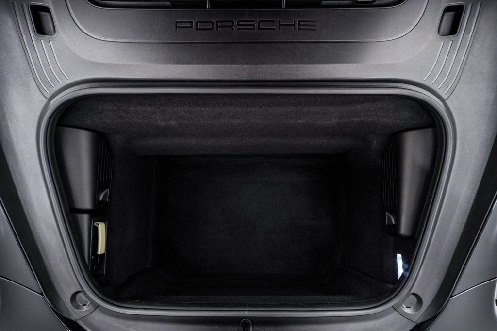 Certified 2015 Porsche 911 Carrera GTS image 33