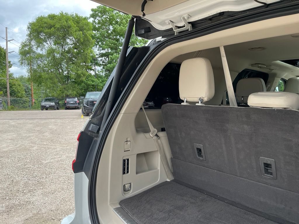 Used 2020 Lincoln Navigator Reserve w/ Luxury Package AWD/4WD image 14