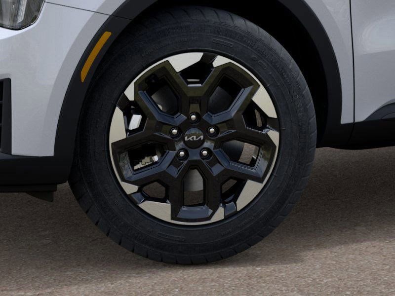 New 2026 Kia Sorento S FWD image 9