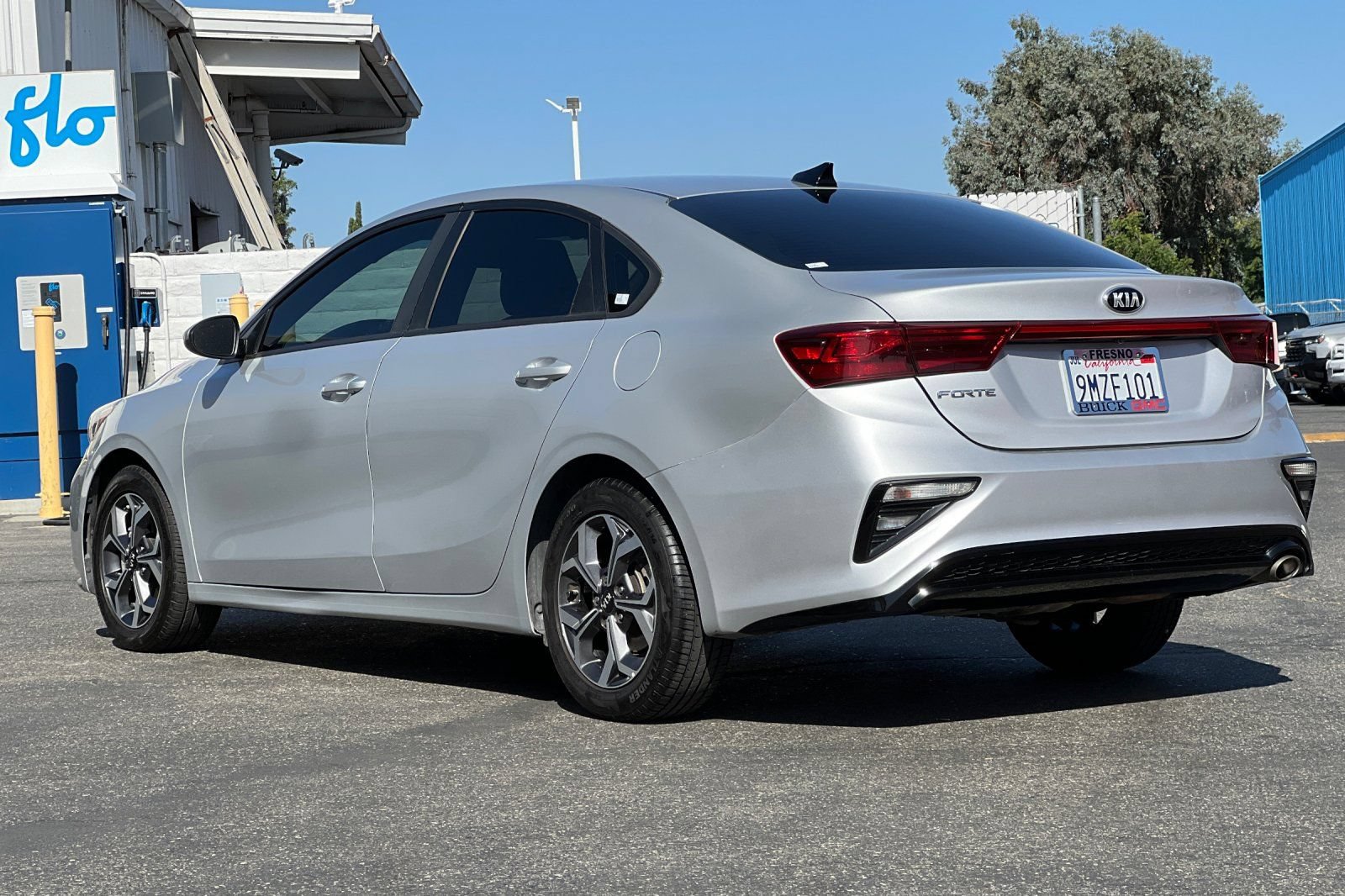 Used 2021 Kia Forte LXS FWD image 6