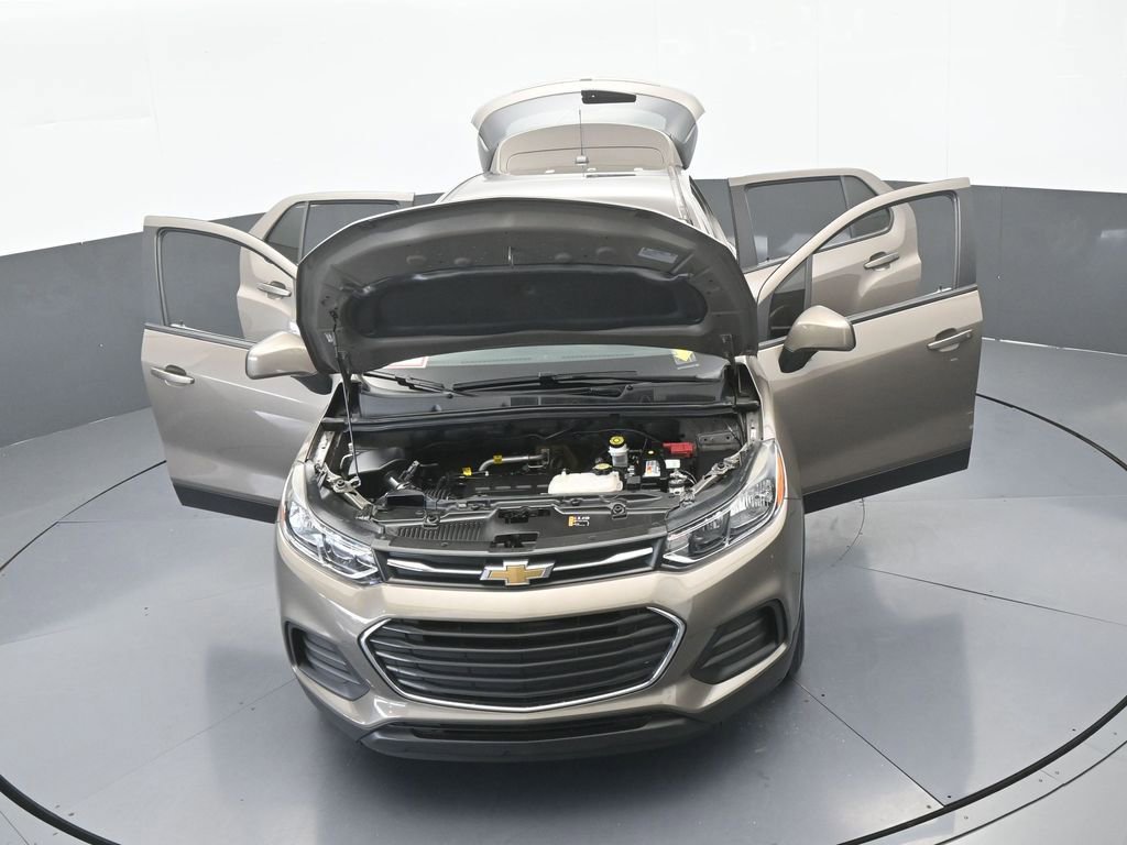 Used 2021 Chevrolet Trax LS w/ Tint and Cruise Package FWD image 69