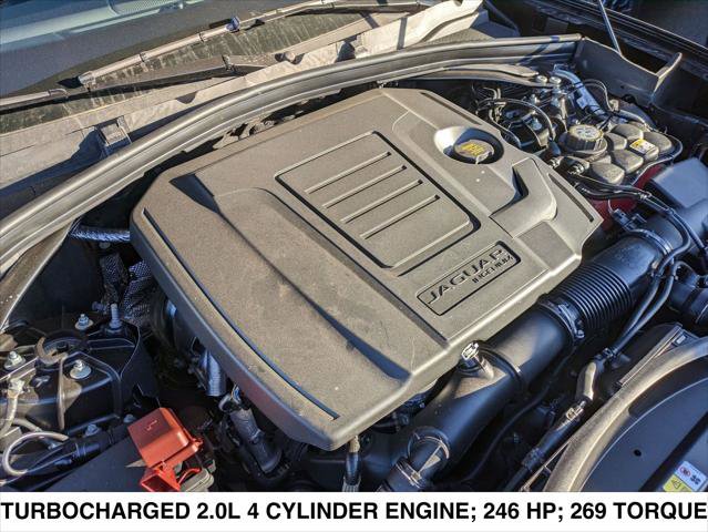 New 2025 Jaguar F-PACE R-Dynamic S image 14