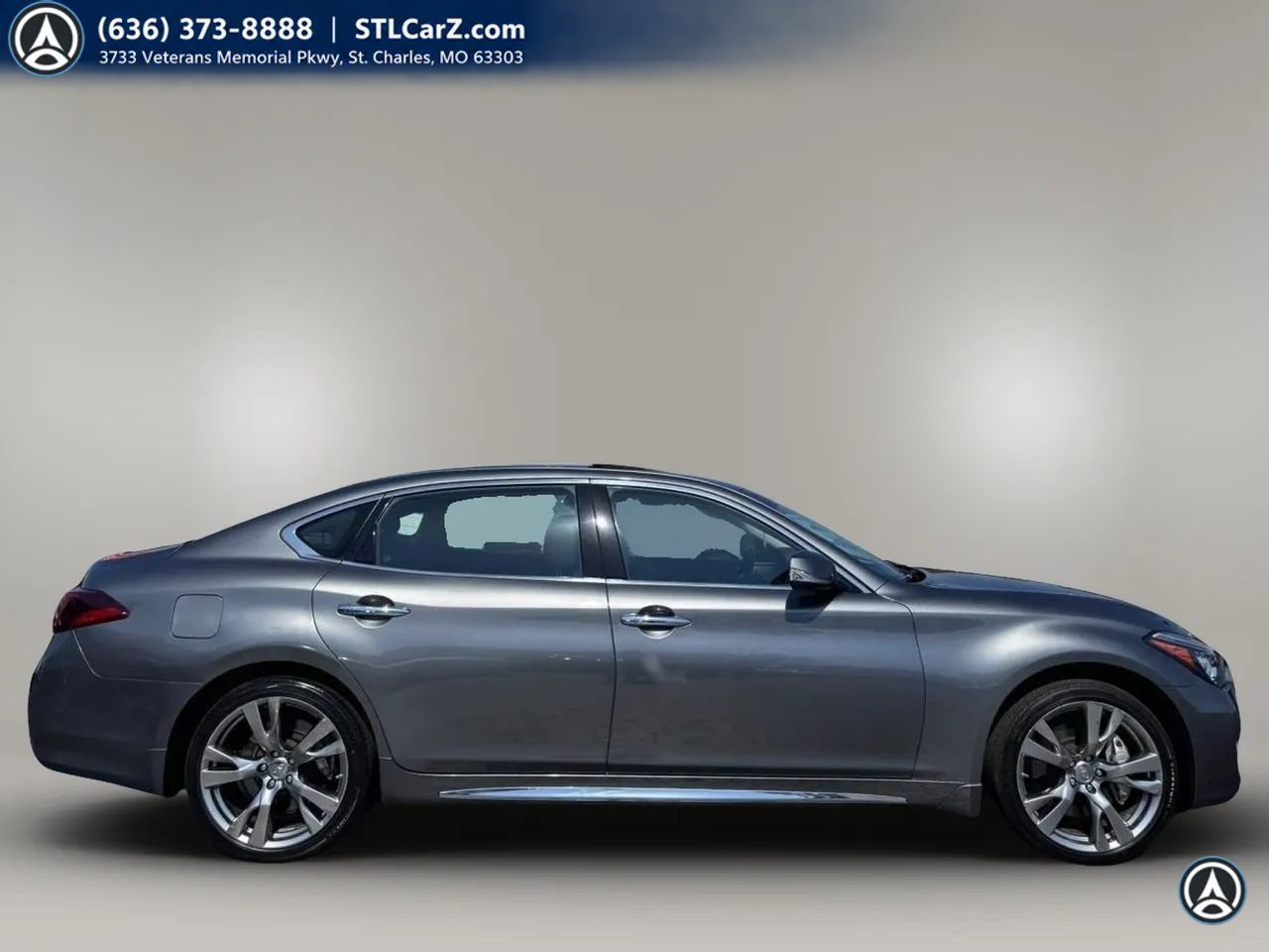 Used 2018 INFINITI Q70 L 3.7 AWD/4WD image 2