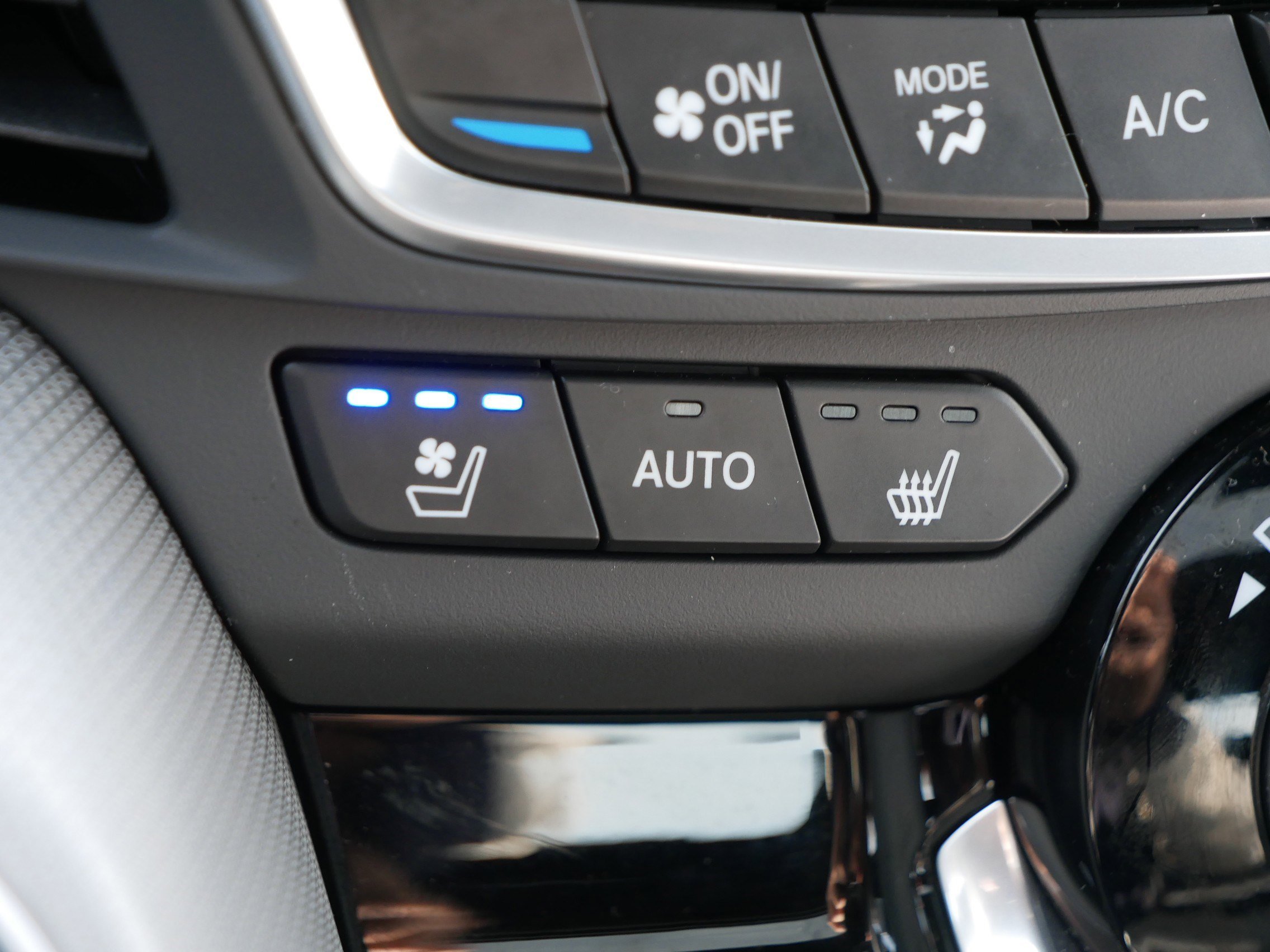 Certified 2025 Acura TLX SH-AWD w/ A-SPEC Pkg image 28