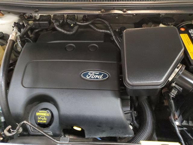 Used 2013 Ford Edge SEL FWD image 23