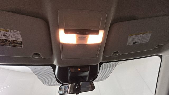 Used 2023 Nissan Rogue S AWD/4WD image 26