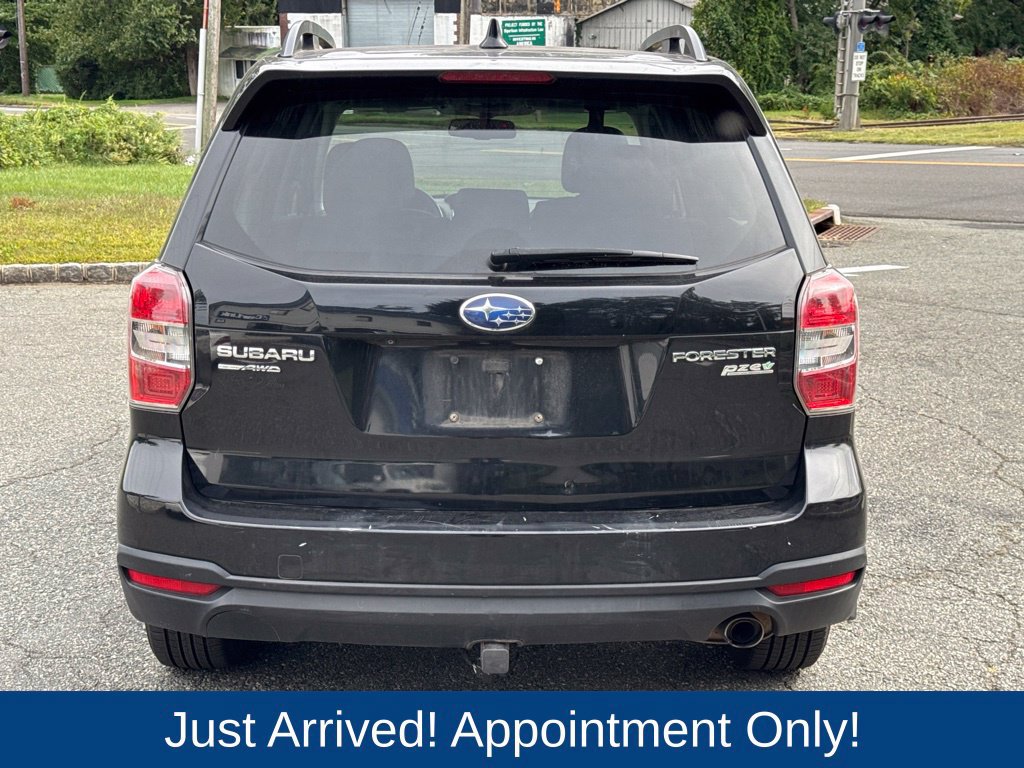 Used 2016 Subaru Forester 2.5i Limited AWD/4WD image 6