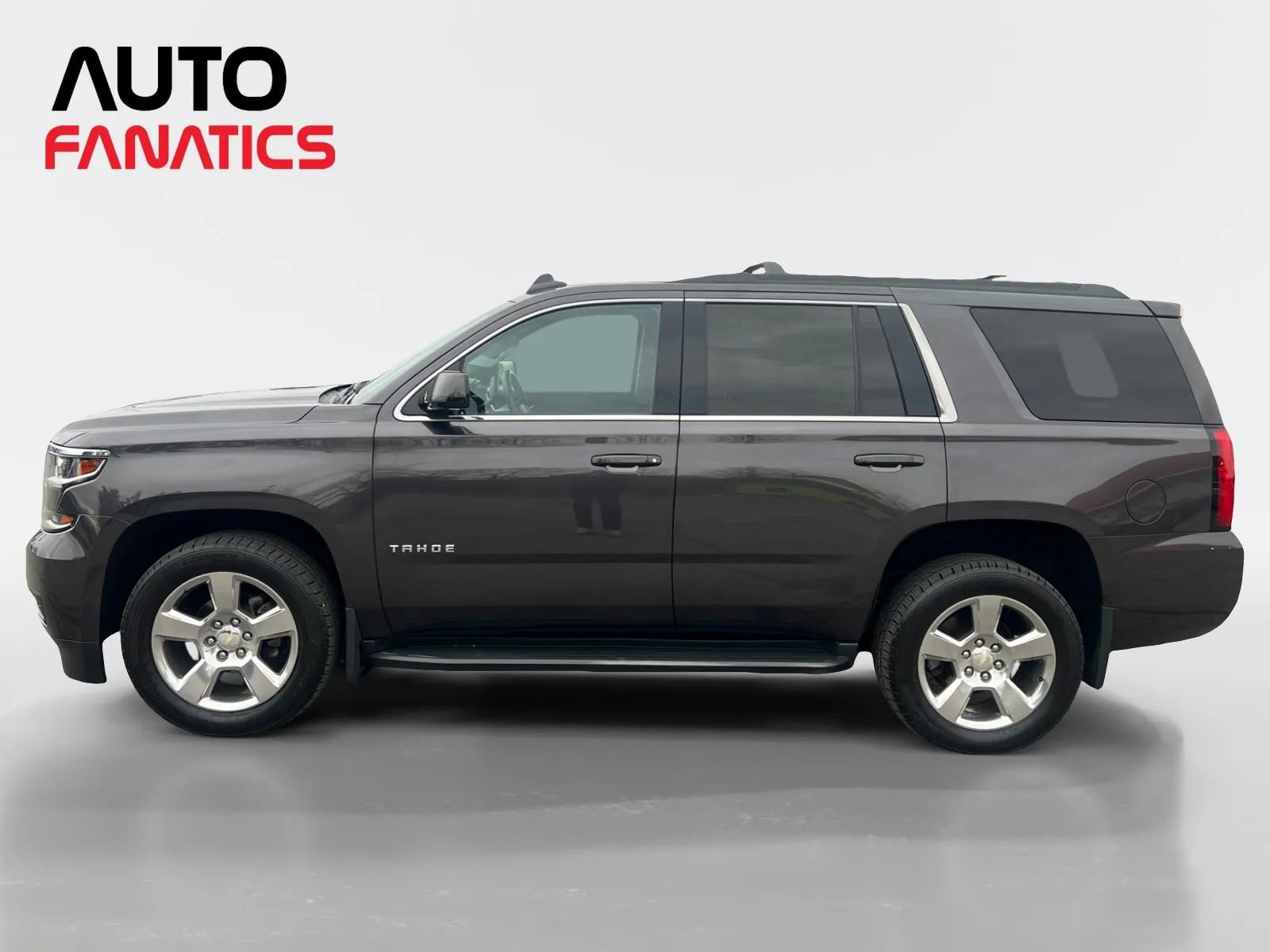 Used 2018 Chevrolet Tahoe LT image 2