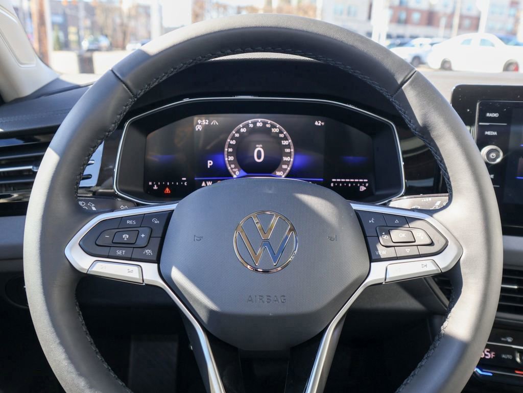 New 2026 Volkswagen Jetta SE FWD image 20