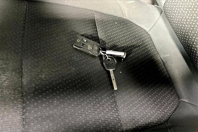 Used 2019 Chevrolet Silverado 1500 Custom w/ Custom Value Package image 31