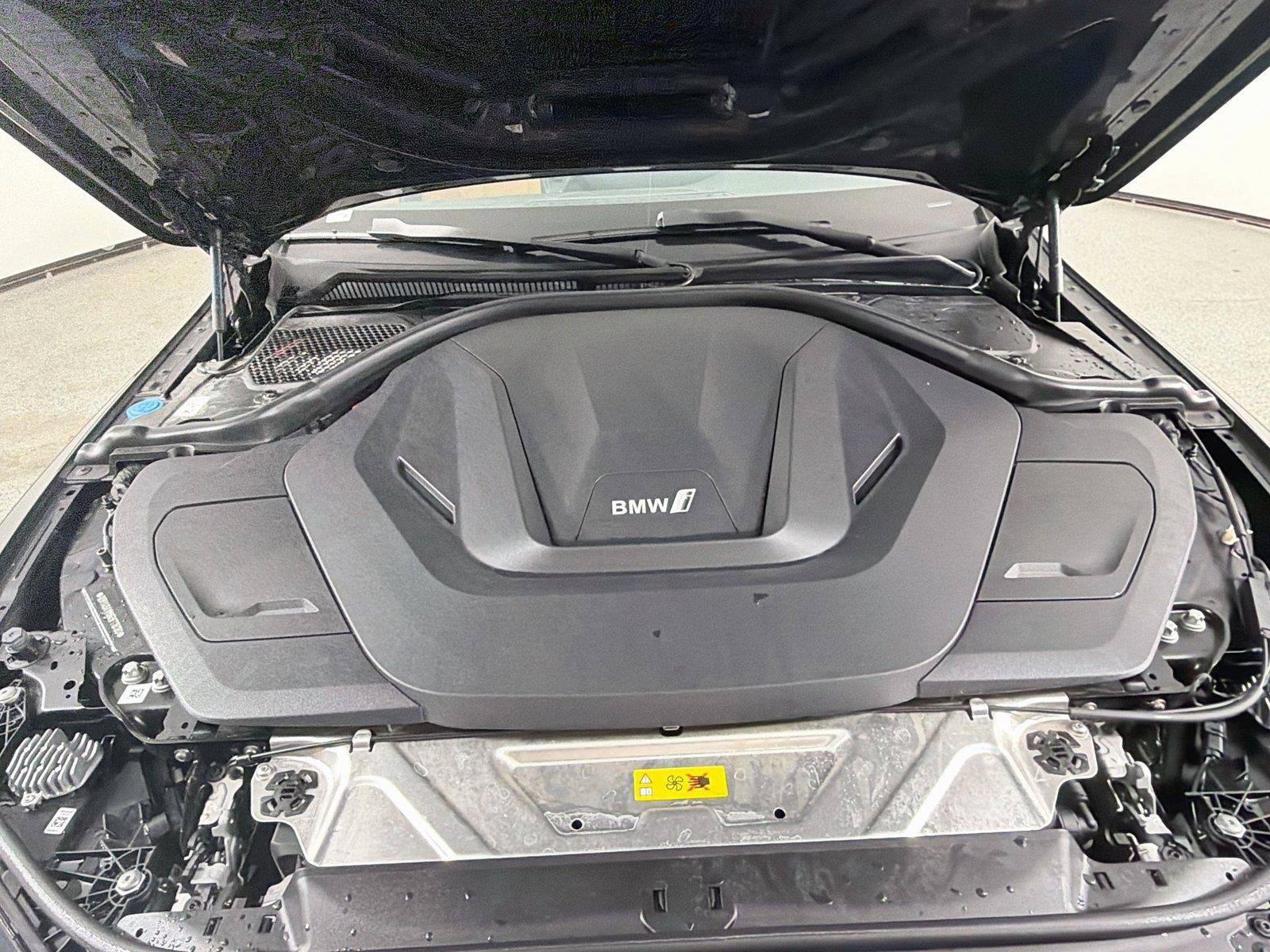Used 2024 BMW i4 eDrive35 w/ Convenience Package RWD image 29