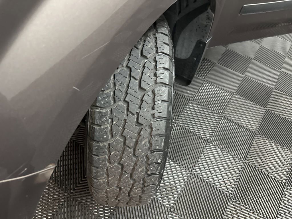 Used 2015 Nissan NV 3500 SL w/ Technology Package image 36