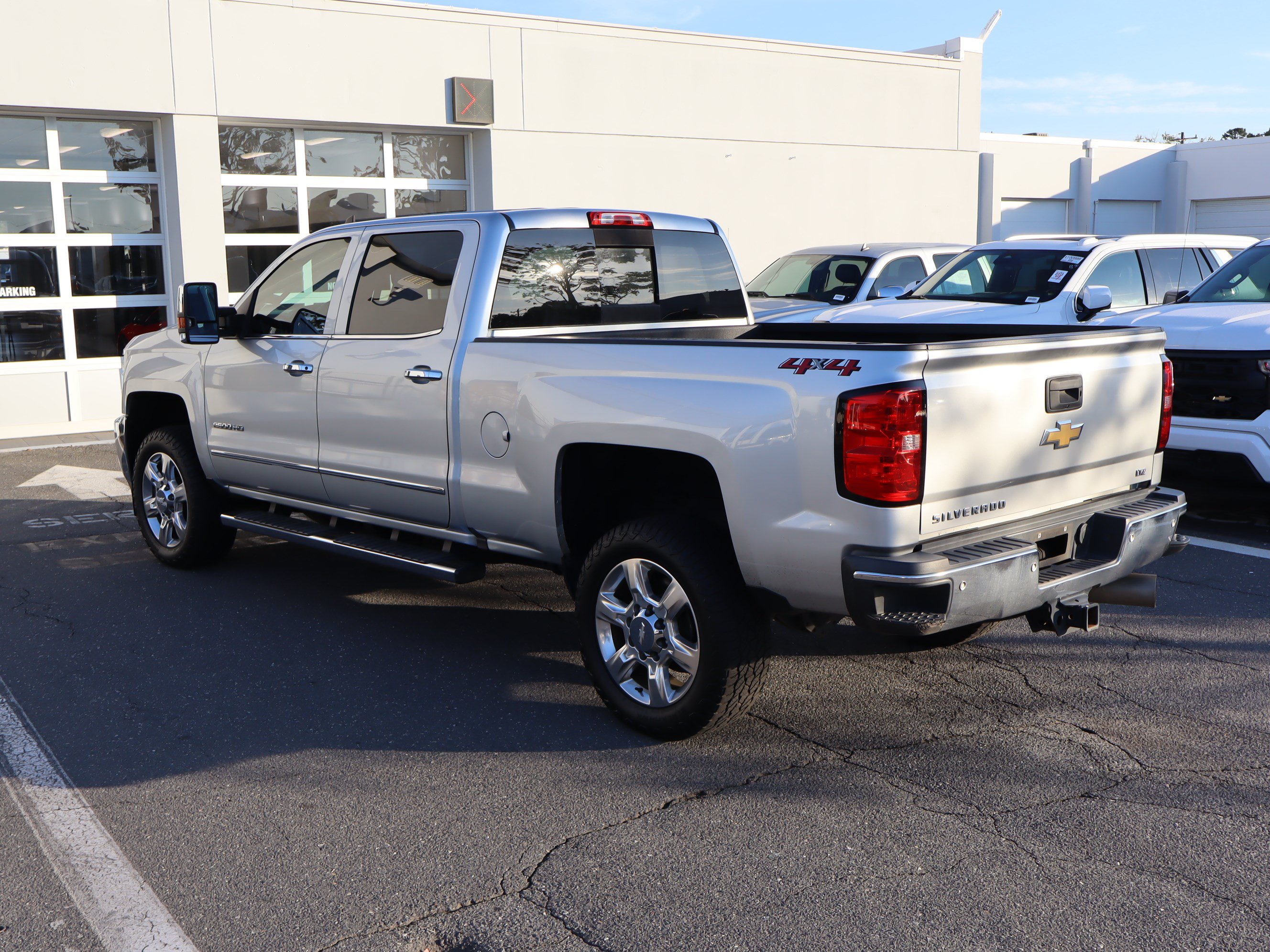 Used 2018 Chevrolet Silverado 2500 LTZ w/ Duramax Plus Package AWD/4WD image 9