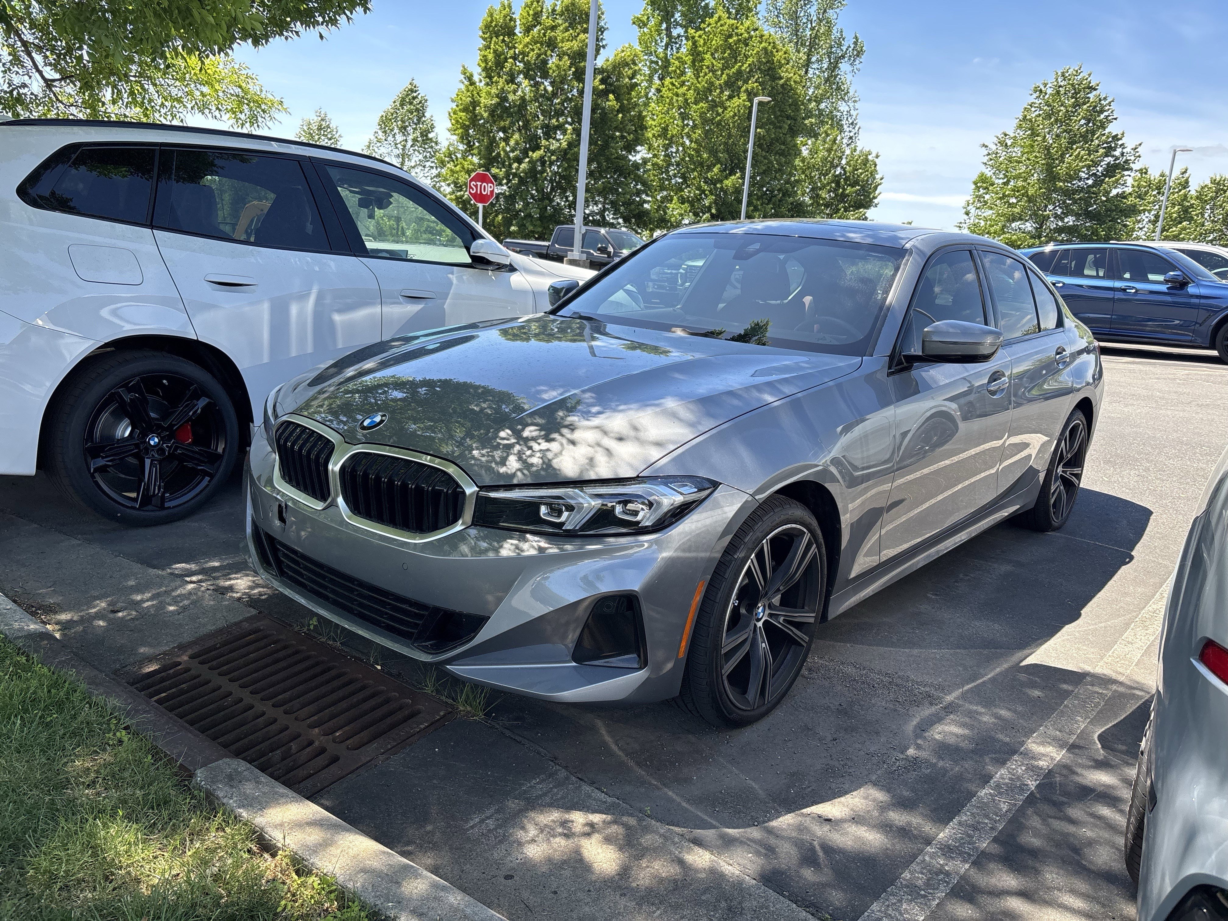 Certified 2023 BMW 330i Sedan w/ Premium Package RWD image 13