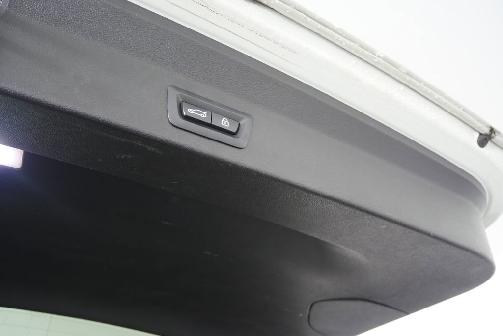 Used 2019 BMW X3 sDrive30i w/ Convenience Package image 16