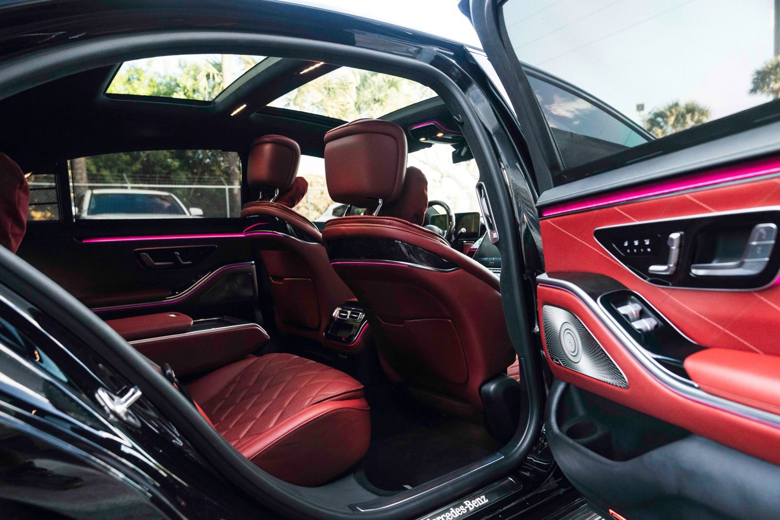 Used 2023 Mercedes-Benz S 500 4MATIC image 43