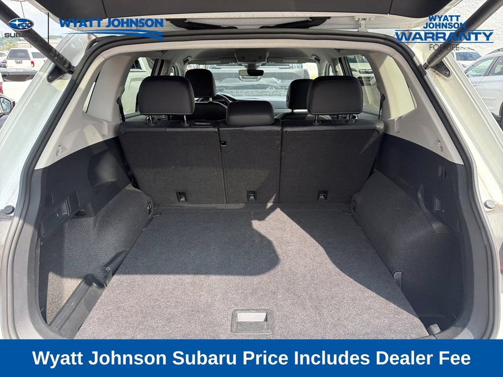 Used 2024 Volkswagen Tiguan SE AWD/4WD image 29