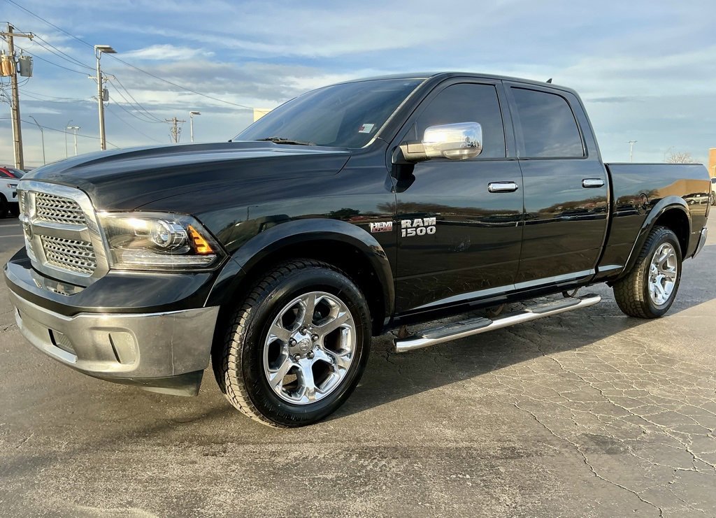 Used 2016 RAM 1500 Laramie w/ Convenience Group image 7