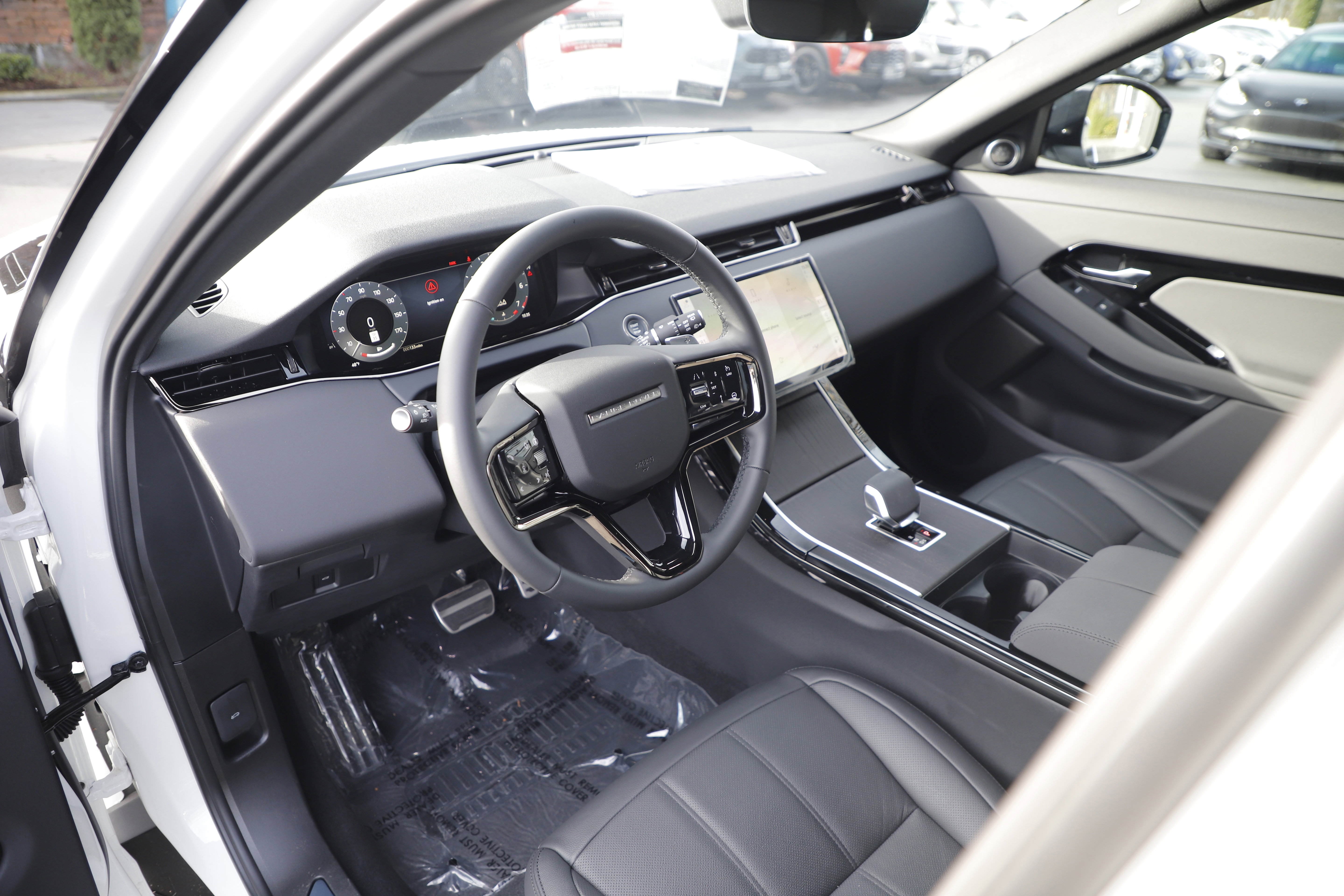 New 2025 Land Rover Range Rover Evoque Dynamic SE image 20