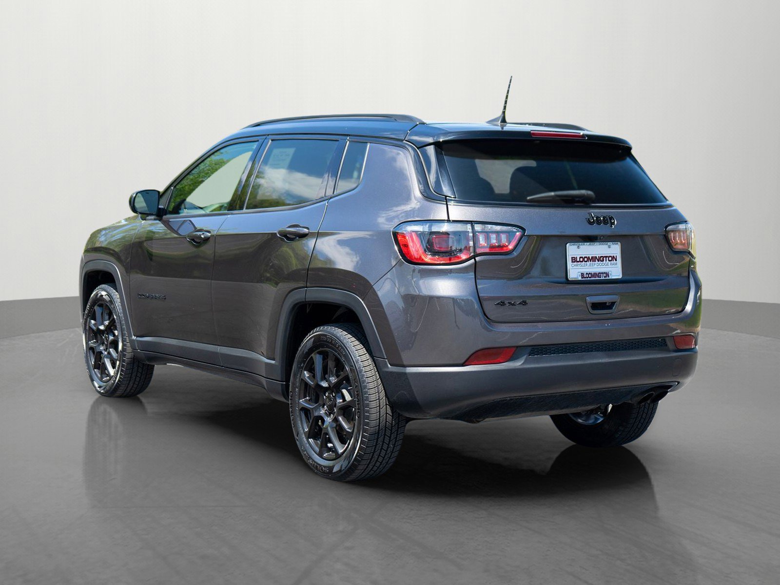 Used 2022 Jeep Compass Latitude w/ Convenience Group AWD/4WD image 5